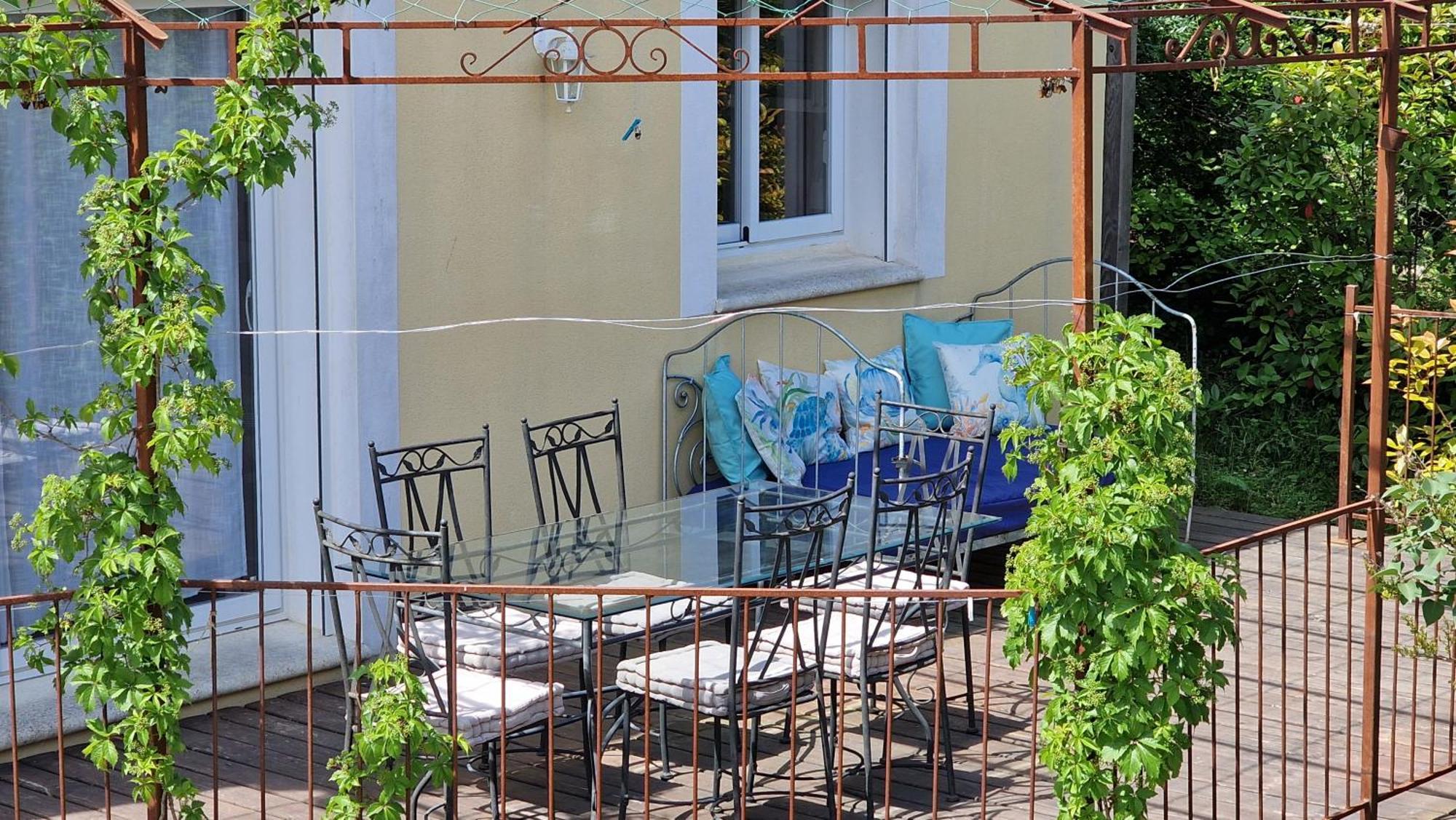 Le Mazet Josephine Blauzac (Gard) Exterior foto